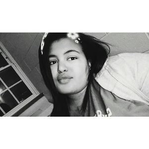Meet your Posher, Cierra